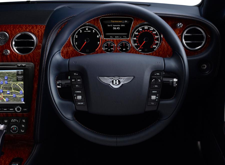  Bentley Continental Flying Spur Series 51 2011 года  (фото 10 из 21)